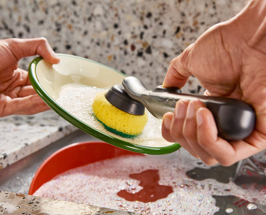 SinkTech™ Soap Dispensing Washing-Up Brush with Replacement Head & Extra Heads