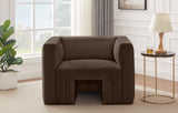 Henson Chair - Luxurious Contemporary Velvet Armchair with Solid Wood Frame for Stylish Living Spaces