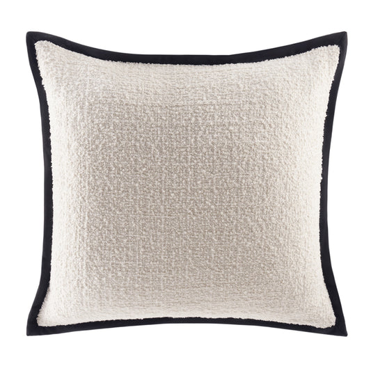 Yakira Pillow