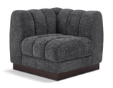 Quinn - Corner Chair