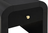 Artisto Elegant Ash Veneer Contemporary End Table with Stylish Storage & Dual Handle Options