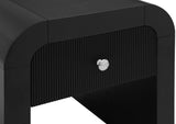 Artisto Elegant Ash Veneer Contemporary End Table with Stylish Storage & Dual Handle Options