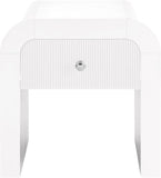 Artisto Elegant Ash Veneer Contemporary End Table with Stylish Storage & Dual Handle Options