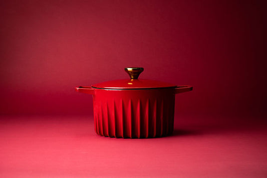 Red Dutch oven