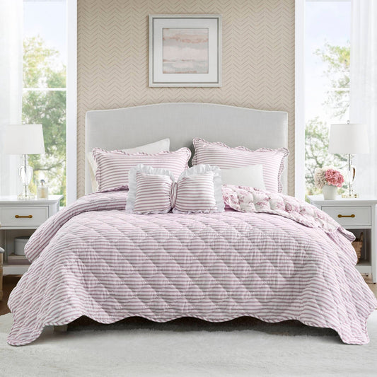 Vintage Inspired Floral Microfiber Quilt Set, Pink