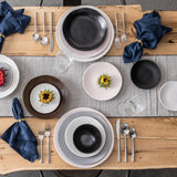 Heirloom Linen Show Plate 12"