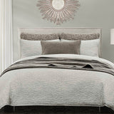 Porto Matelassé Bedding Set