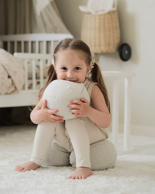 HILLA ball | linen