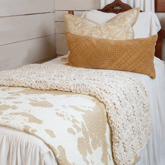 Elsa Cowhide Reversible Quilt Set