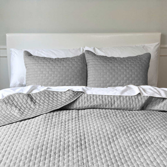 Melange Bamboo Cotton Quilted Coverlet - Silver