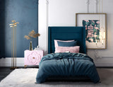 Koah Performance Velvet Bed
