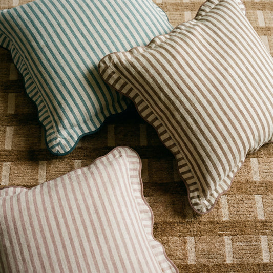 Striped 20" Linen Throw Pillow