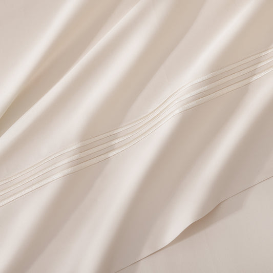 Triple Luxe Sateen Sheet Set | Hotel Collection Cream