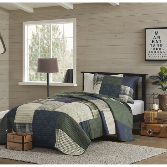 2 Piece Patchwork Oversized Cotton Quilt Set, Green