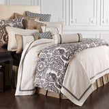 Liza White Matelassé Coverlet Set, Super King