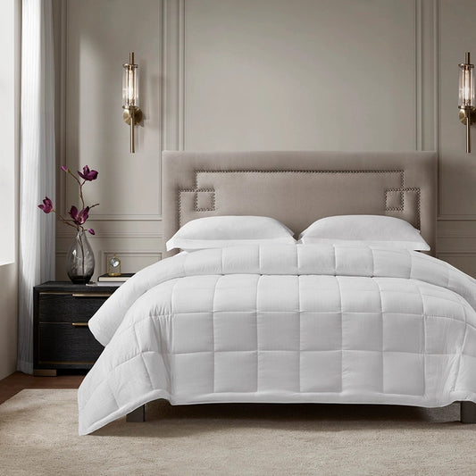Everlux Window Pane Box Quilted Blanket, White, Full/Queen