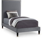Harlie - Bed