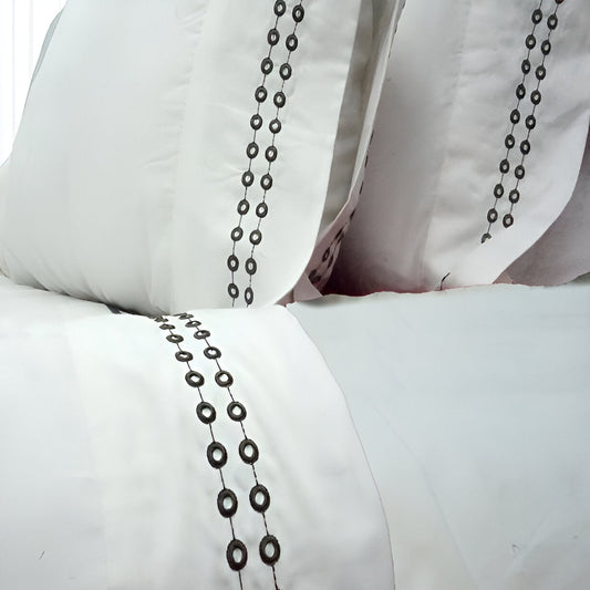 400TC Sateen Solid Cotton Dot Embroidered Sheet Set