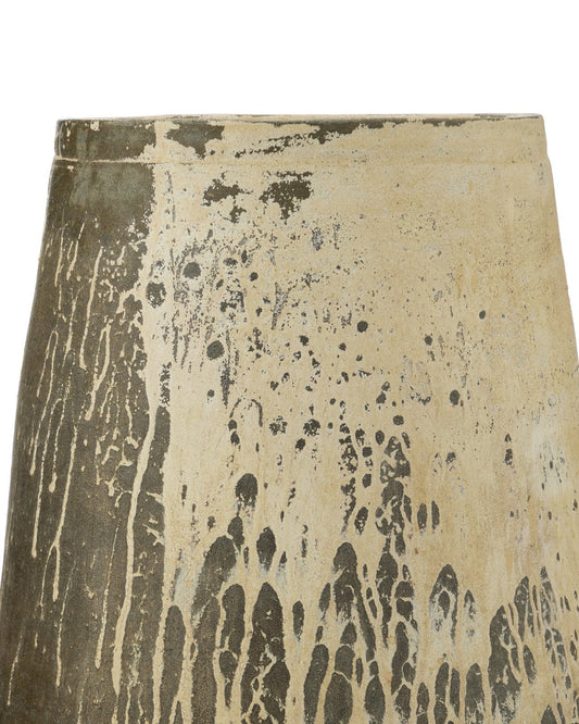 Capaci Antique White Planter