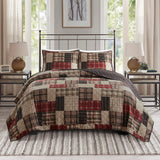 3 Piece Reversible Patchwork Printed Quilt Set, Red/Black