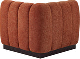 Quinn - Corner Chair