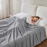 Microfleece Grid Patterned Blanket, Grey