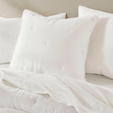 Crinkle Textured Cotton Gauze Embroidered Quilt Set, White