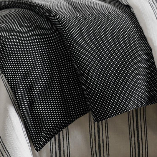 Blackberry Polka Dot Duvet Cover, Queen