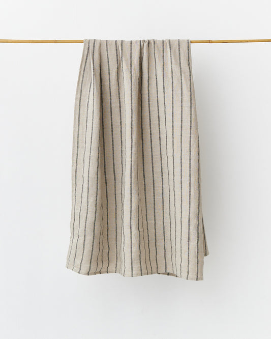 Linen beach towel in Subtle lines