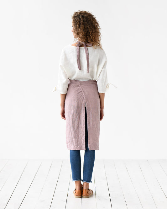 Linen bib apron in Woodrose
