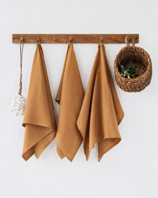 Linen tea towel set of 3 in Tan