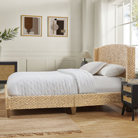Araldo Standard Queen Bed