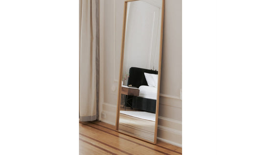 Squire Mirror