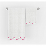 Scalloped Embroidered Bath Towels (Set of 2)