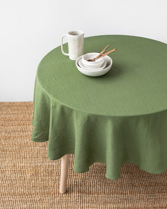 Round linen tablecloth in Forest green