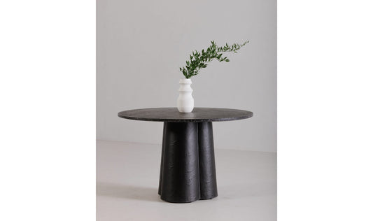 Mono Dining Table Black