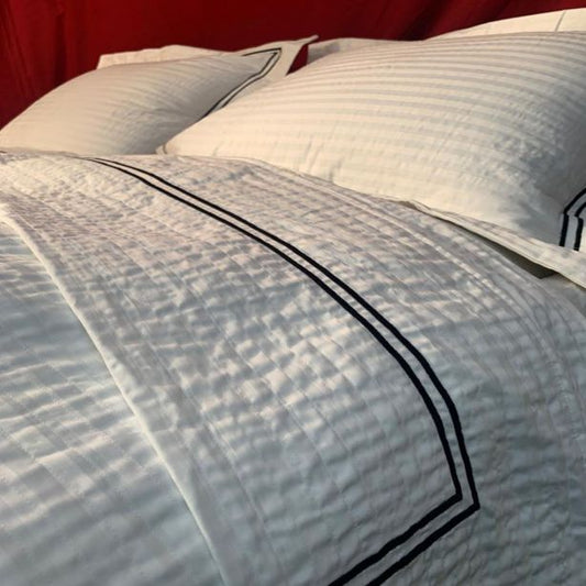 400TC Striped Cotton Sateen Double Embroidery Coverlet