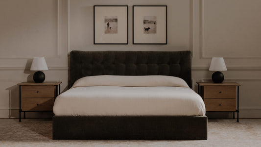 Tuve Table Lamp Black